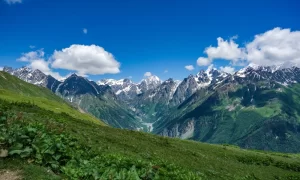 Svaneti hiking trip, path to koruldi lakes